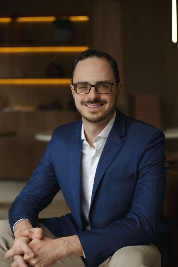 Dr. Lucas Bockmann